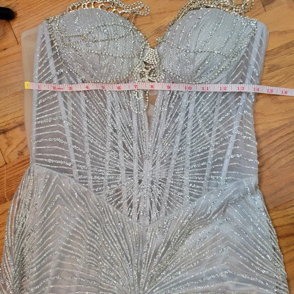 Alglist Silver Beaded Strapless Dress Lace Up Back Size 8 - Picture 11 of 17